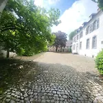 Ganze Chateau Thor - Bis Zu 22 Personen Villa