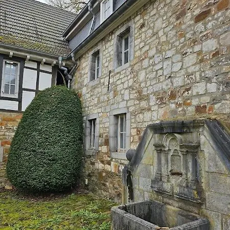 Ganze Chateau Thor - Bis Zu 22 Personen Willa Lontzen