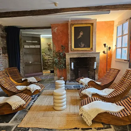 Ganze Chateau Thor - Bis Zu 22 Personen Villa