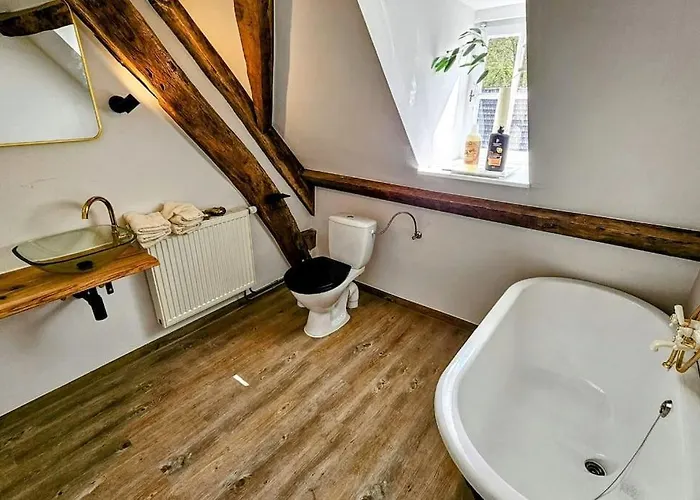 Ganze Chateau Thor - Bis Zu 22 Personen Villa