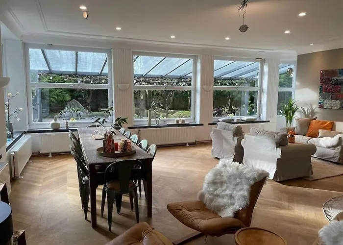 Ganze Chateau Thor - Bis Zu 22 Personen Lontzen