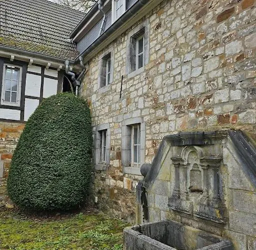 Ganze Chateau Thor - Bis Zu 22 Personen Villa Lontzen