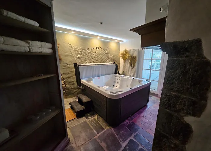 Ganze Chateau Thor - Bis Zu 22 Personen Villa